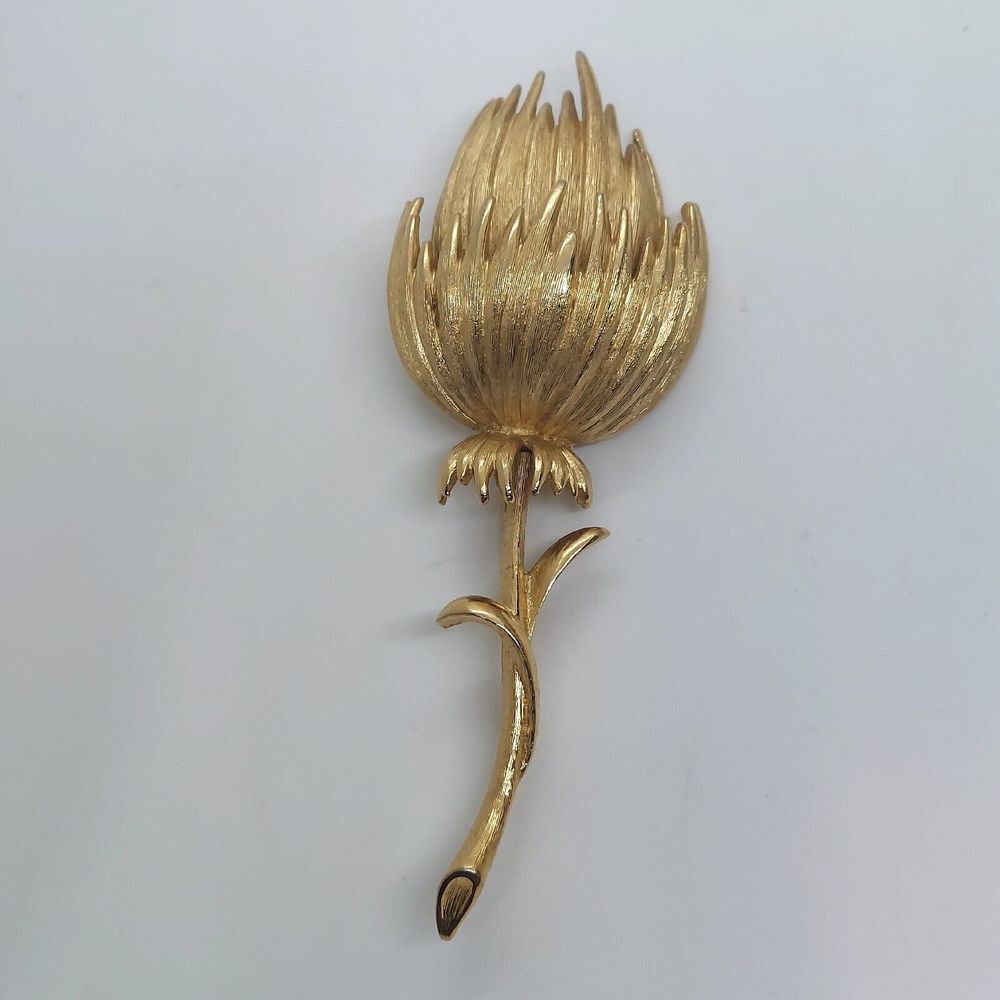 Vintage Monet Gold Tone Flower Brooch Pin Botanical Statement Jewelry
